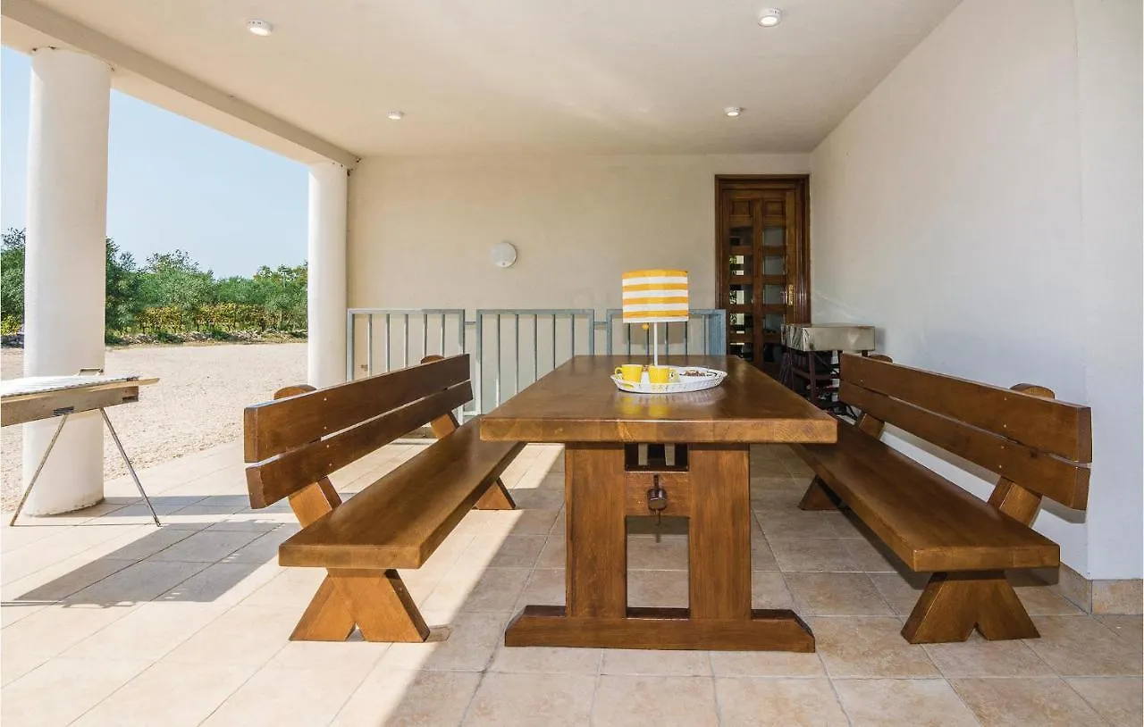 Amazing Home In Poljica With Wifi