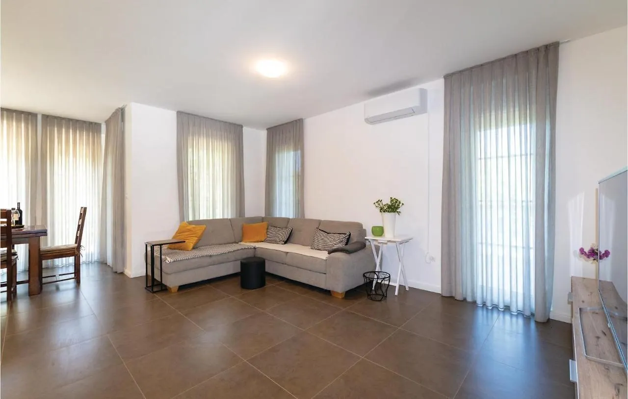 Amazing Home In Poljica With Wifi Poljica (Zadar)