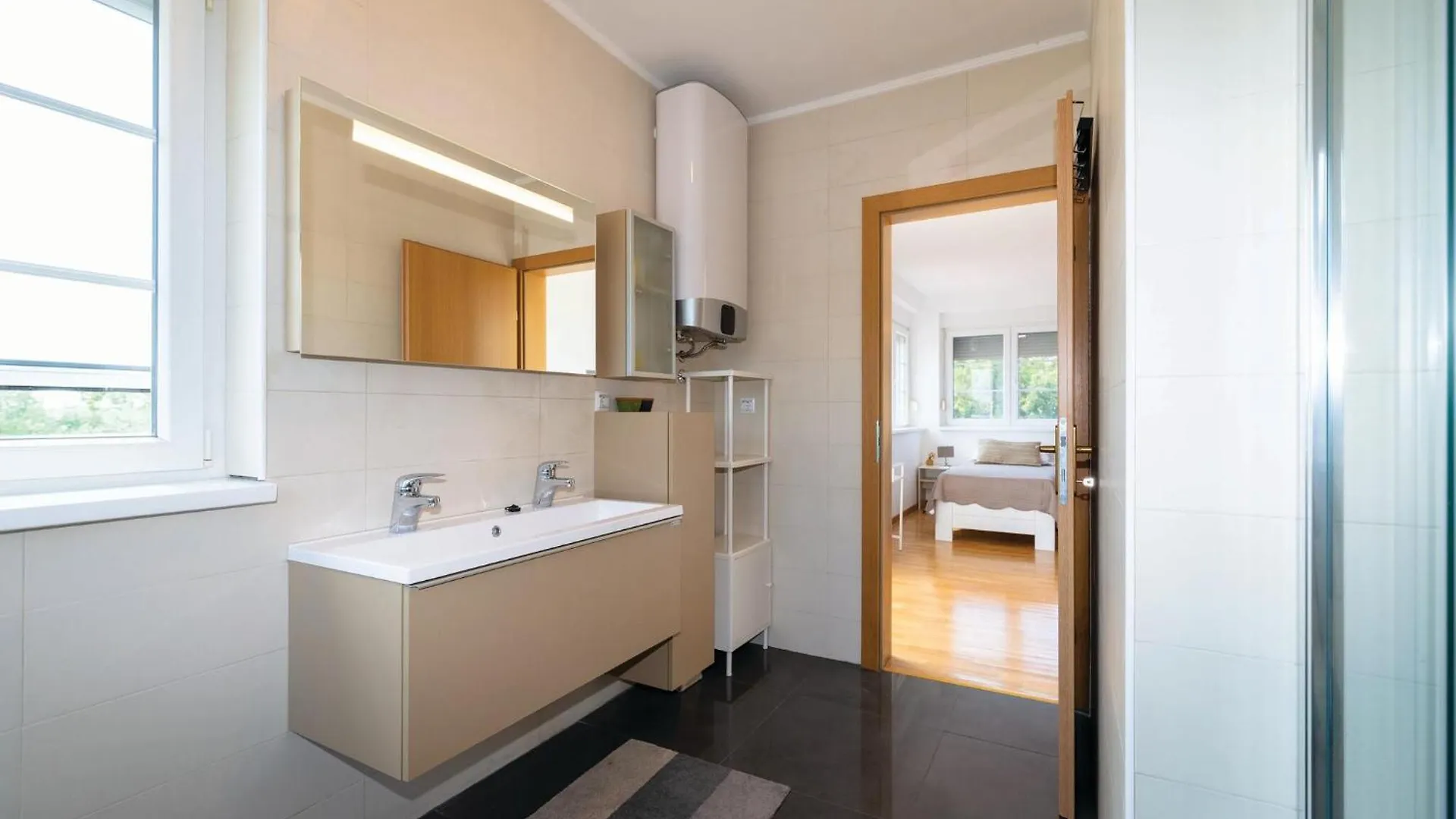 Amazing Home In Poljica With Wifi Croacia